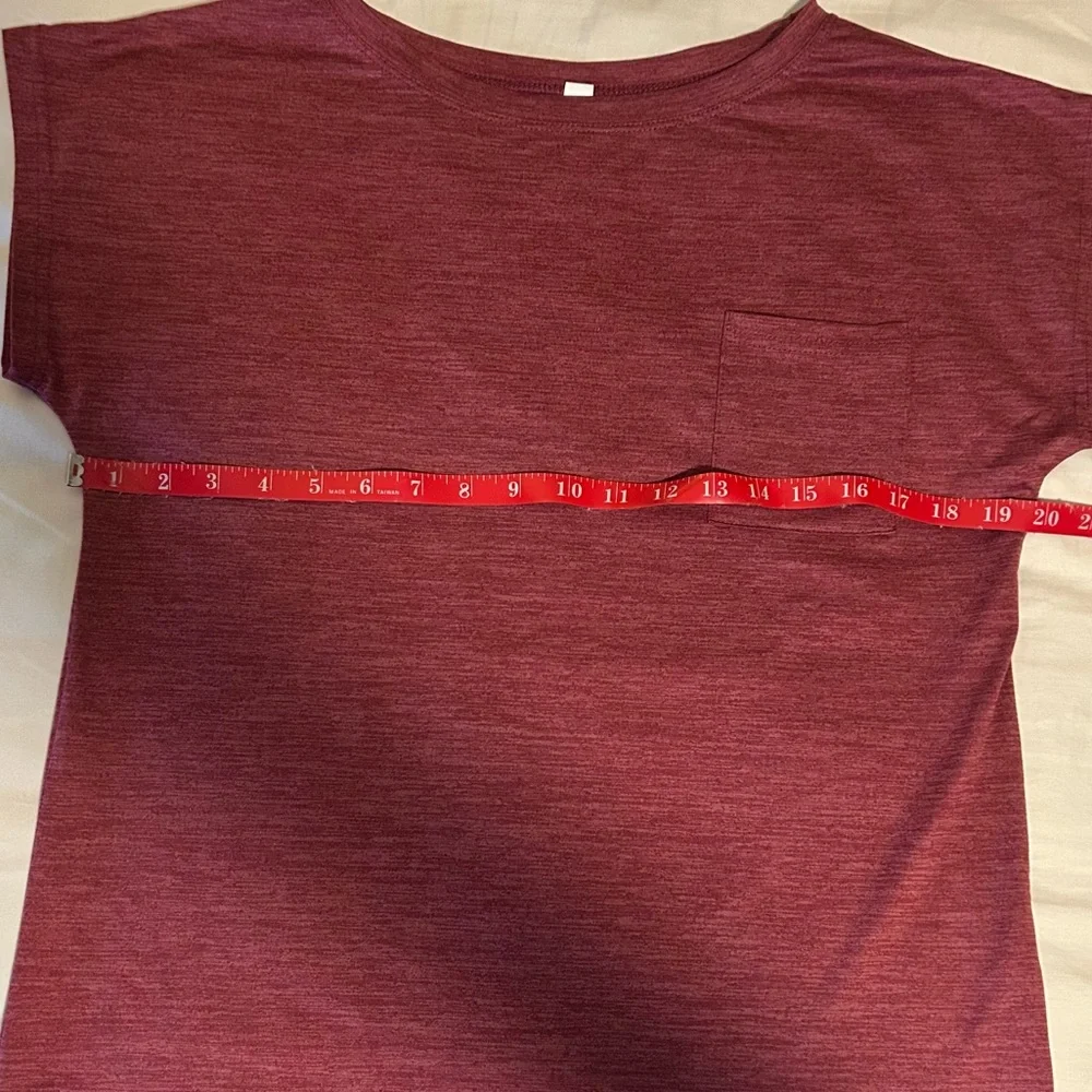 Basic Tee - Picture 3 of 4